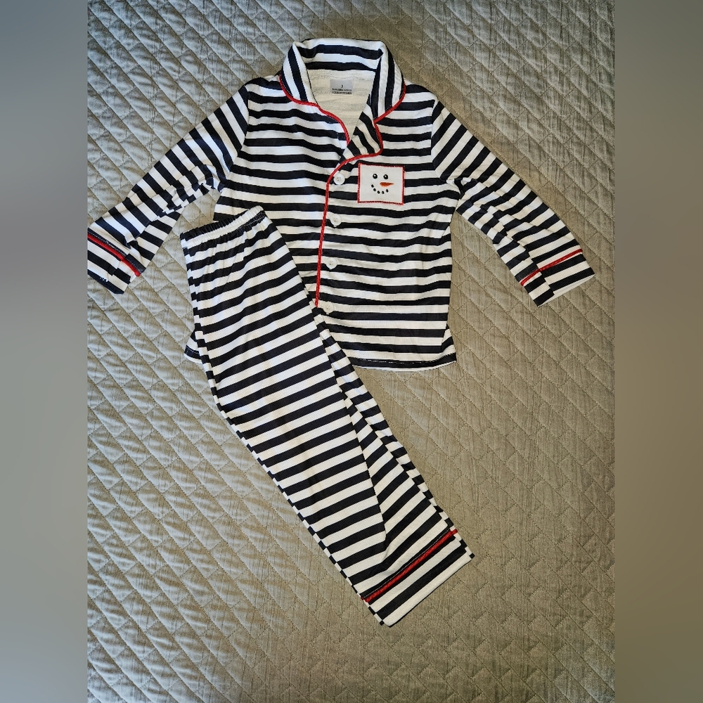 Boys Christmas pajamas size 3